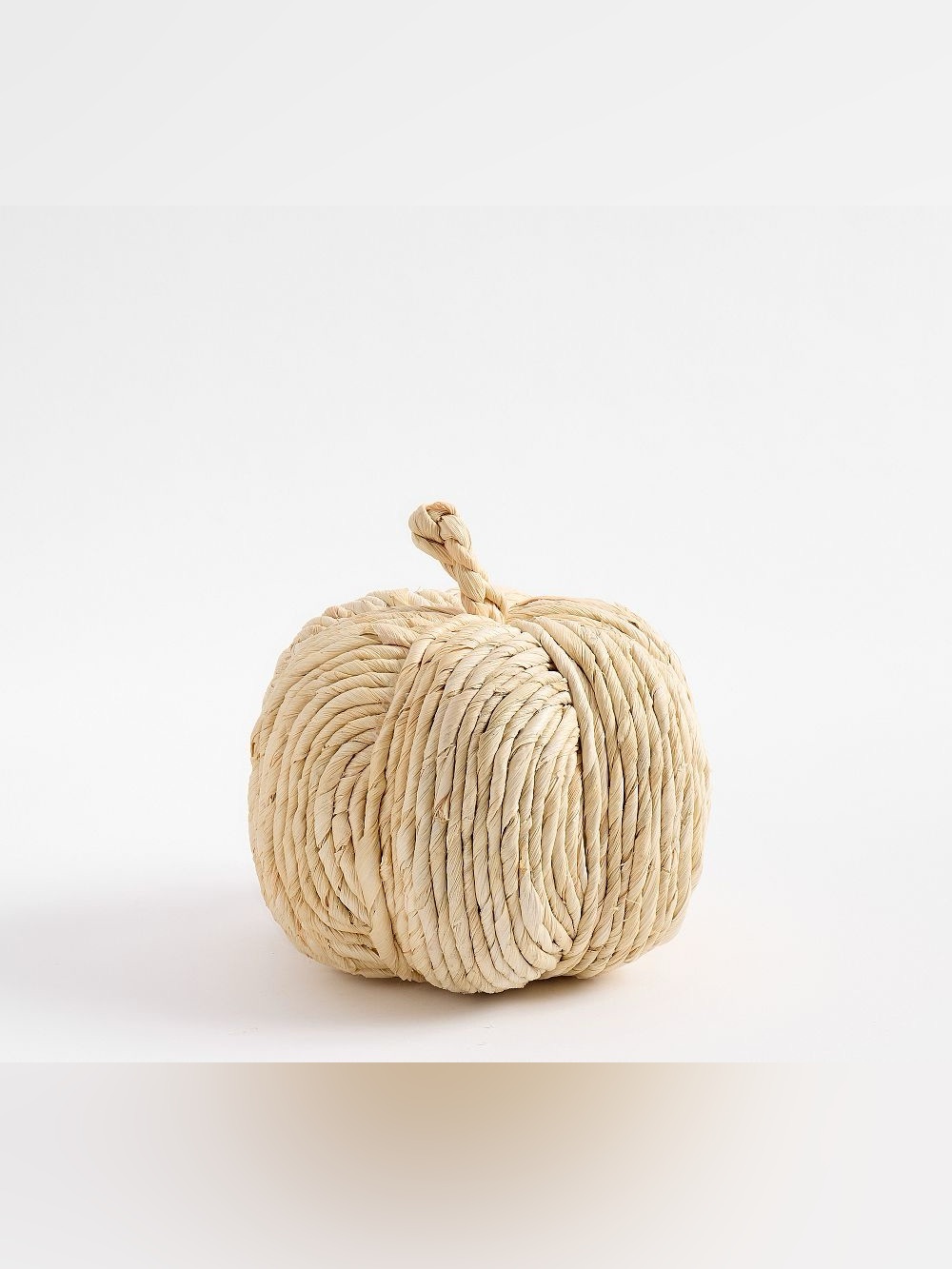 Hobby Lobby Braided Raffia Knot Accent - Cream